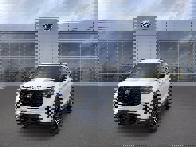 New 2026 Ford Explorer ST-Line image 2