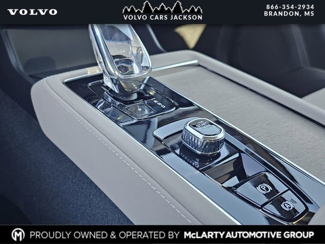 New 2026 Volvo XC90 B6 Plus w/ Protection Package Premier image 23