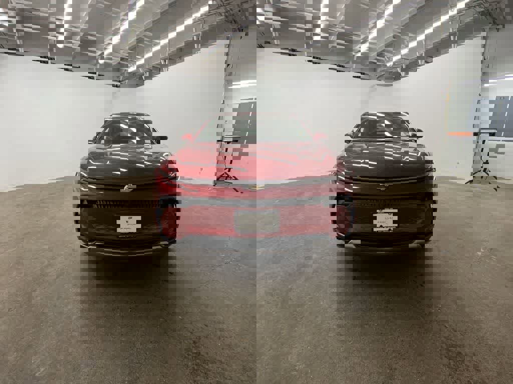 Used 2025 Chevrolet Equinox EV LT w/ Convenience Package image 9