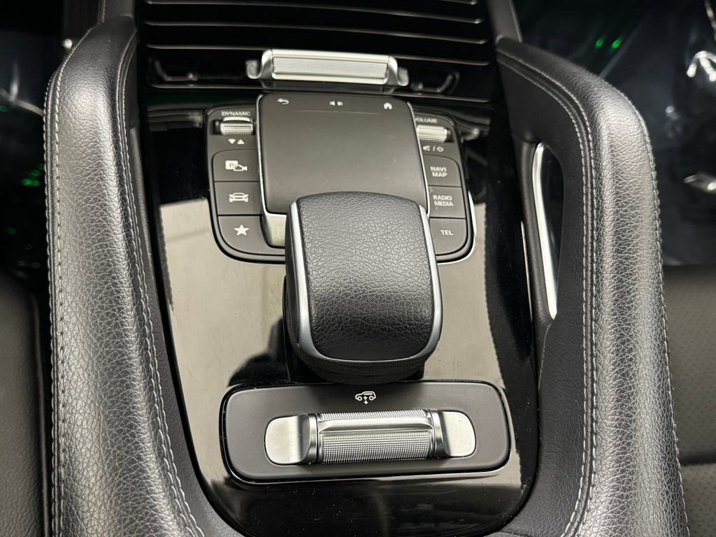 Used 2022 Mercedes-Benz GLS 450 4MATIC image 32