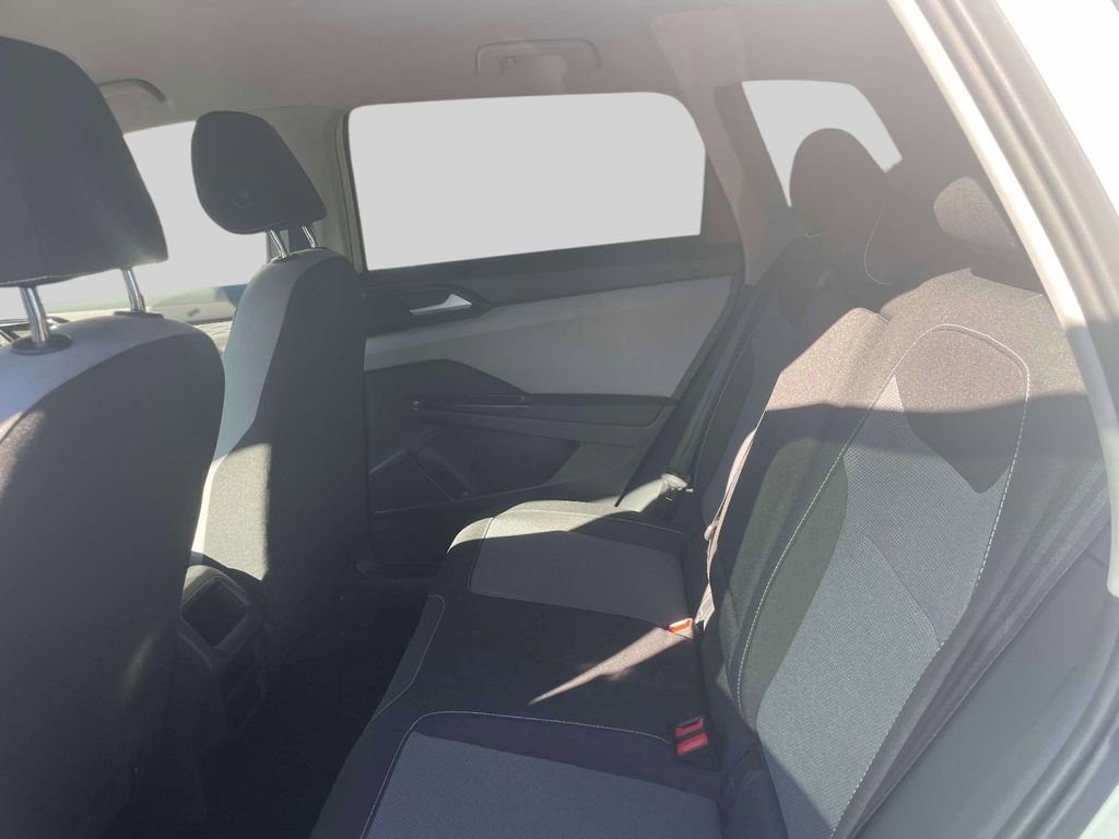 Used 2022 Volkswagen Taos S image 12