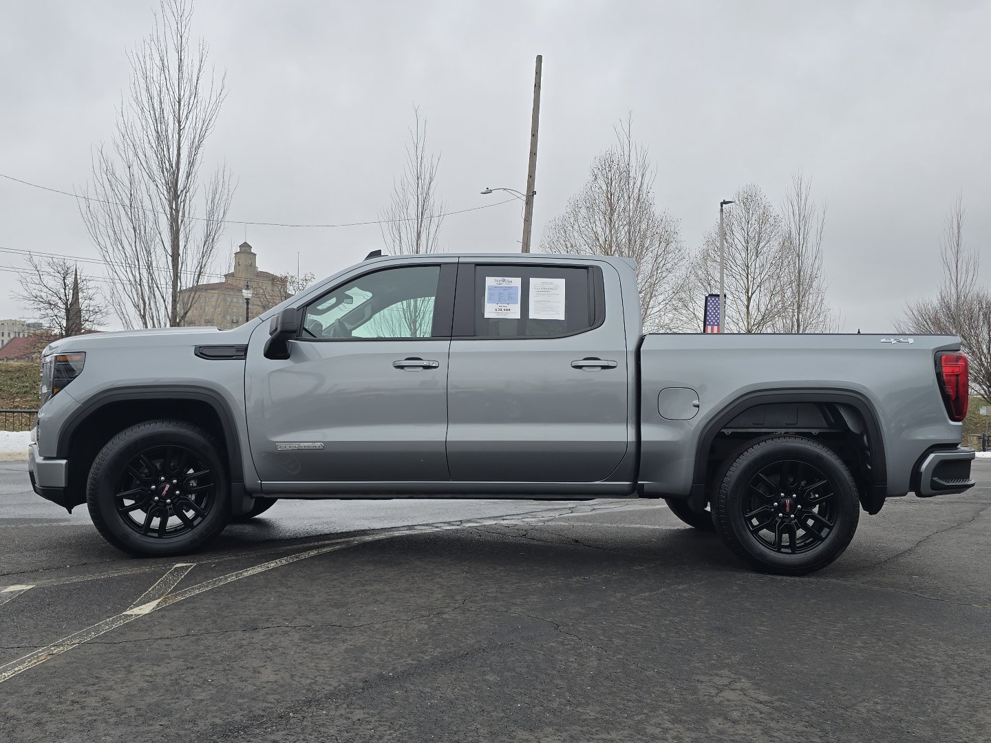 Used 2024 GMC Sierra 1500 Elevation image 19