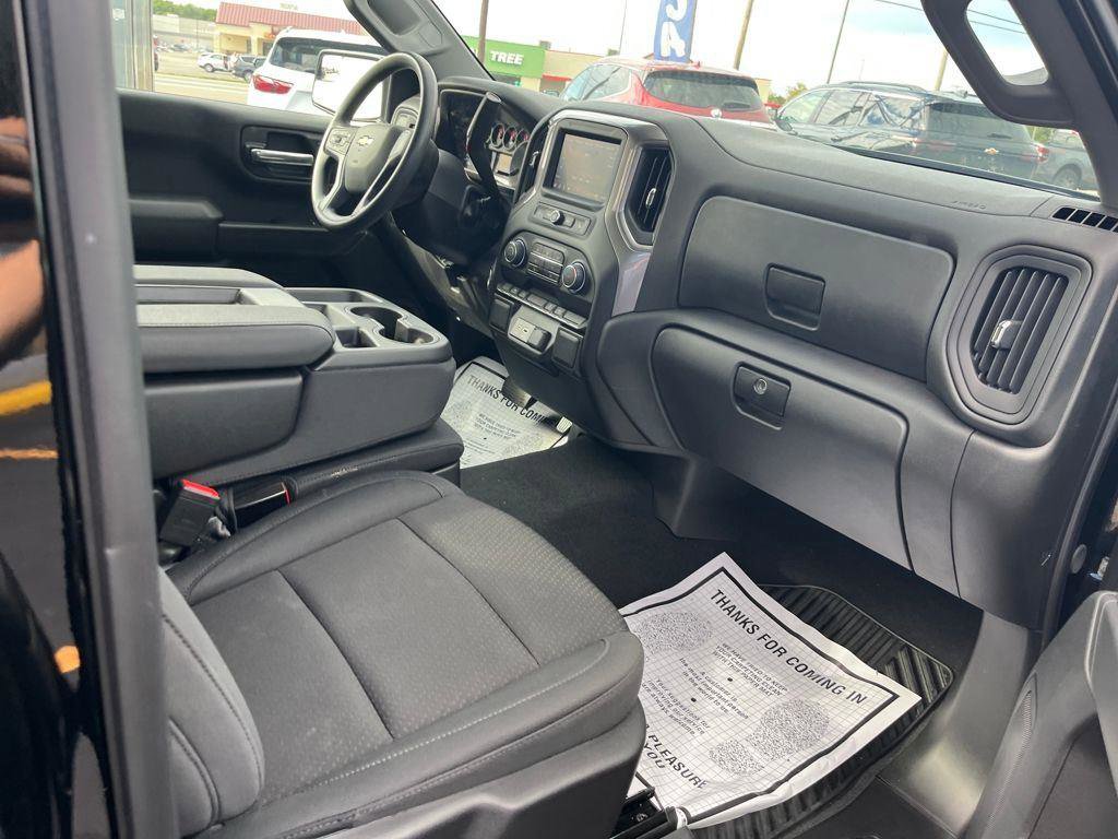 Used 2025 Chevrolet Silverado 1500 W/T w/ WT Convenience Package image 23