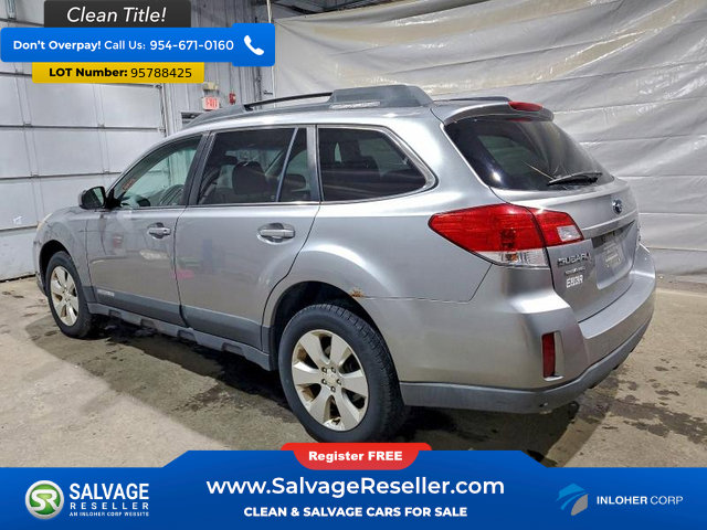 Used 2010 Subaru Outback 2.5i Limited image 3