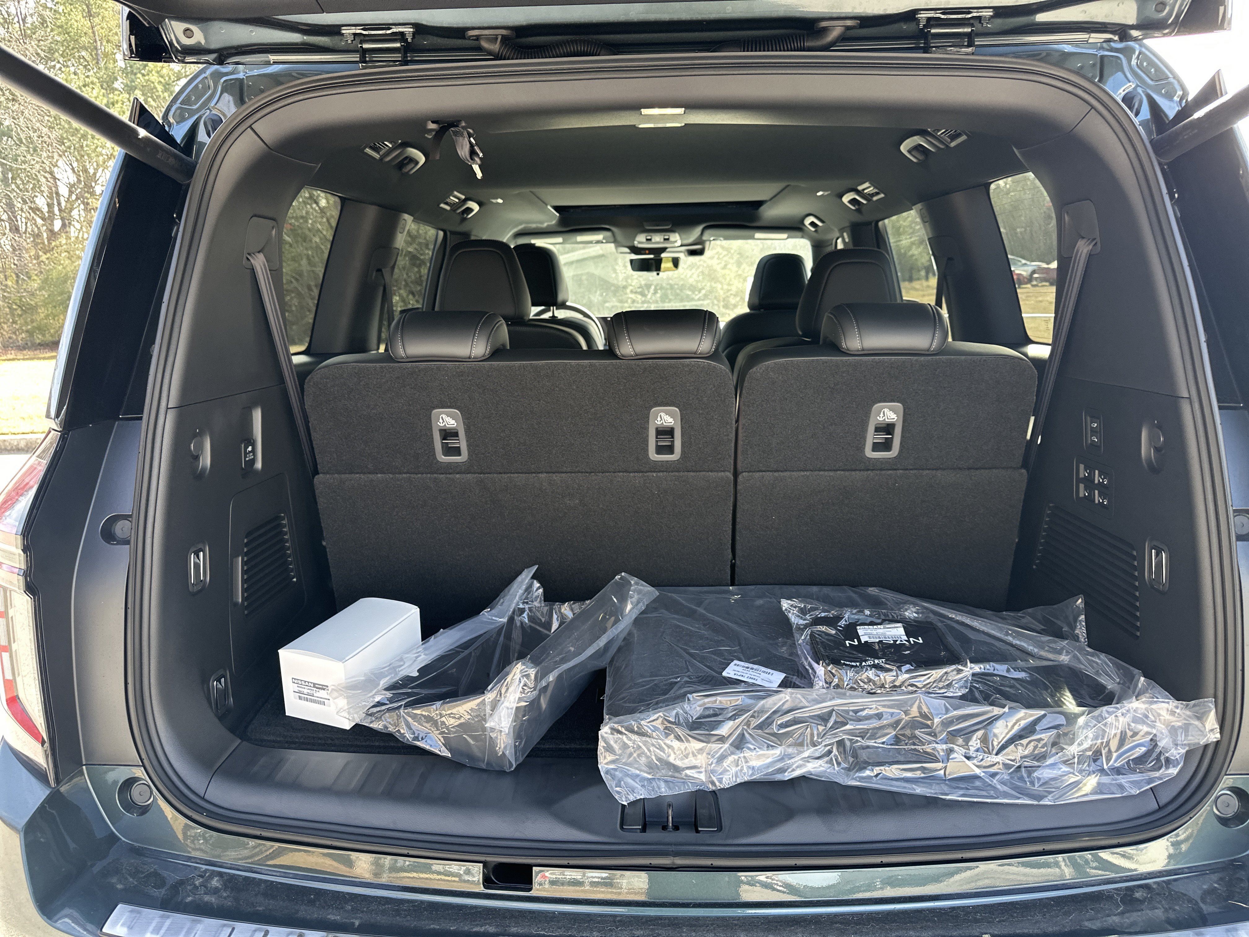 New 2026 Nissan Armada PRO-4X AWD/4WD image 18