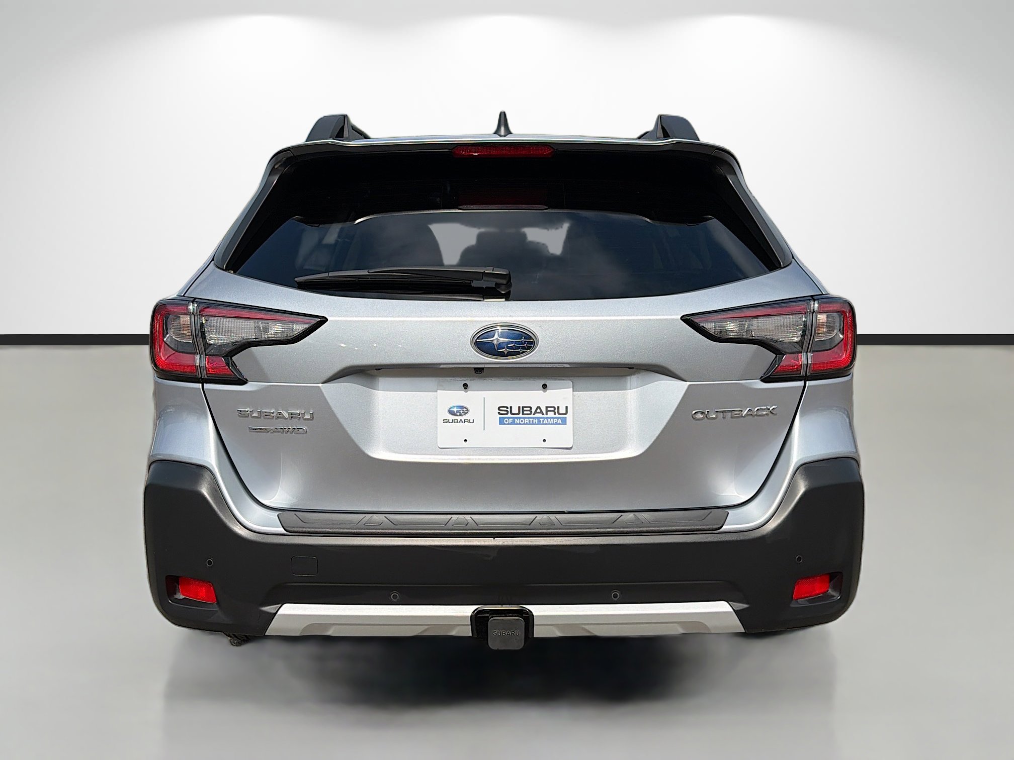 Certified 2025 Subaru Outback Limited w/ Popular Package #2 image 4