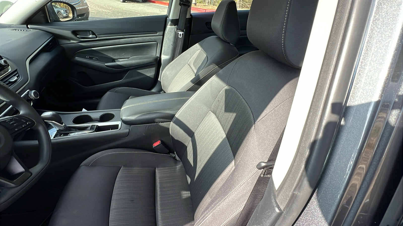 Used 2024 Nissan Altima 2.5 S image 17