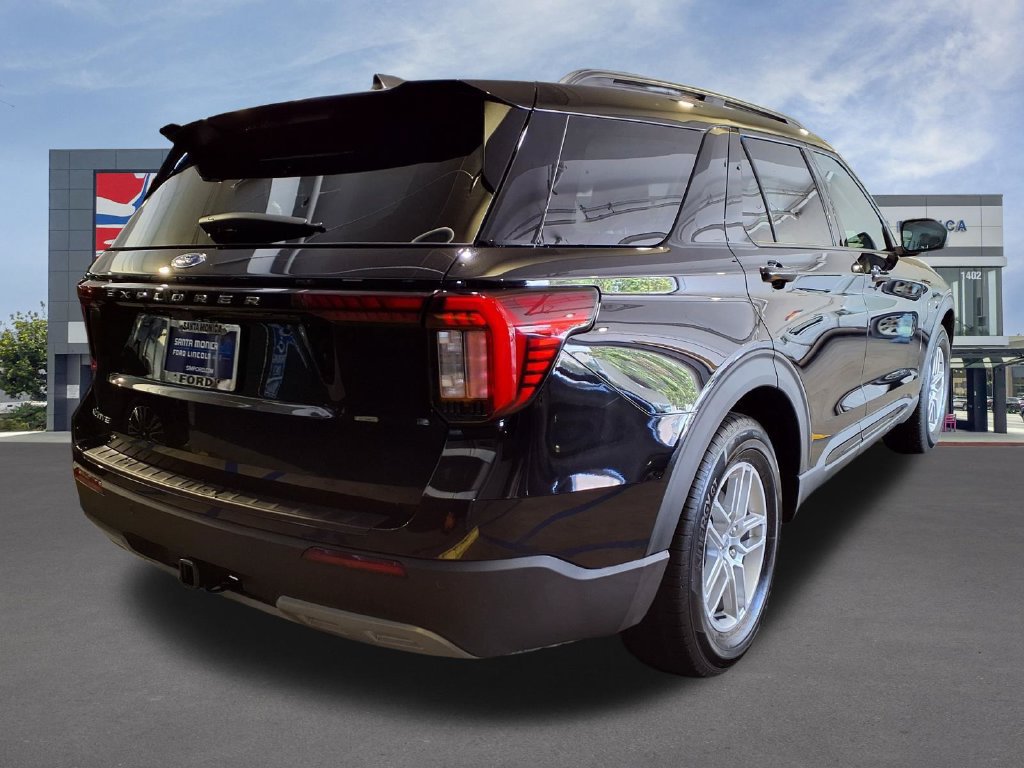 Used 2026 Ford Explorer Active w/ Active Comfort Package RWD image 29