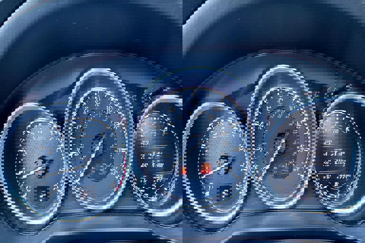 Used 2018 MAZDA CX-5 Touring image 25