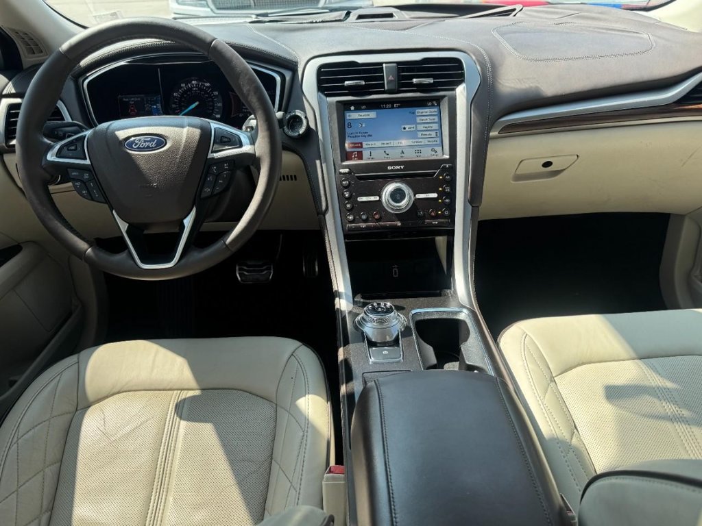 Used 2018 Ford Fusion Platinum FWD image 12