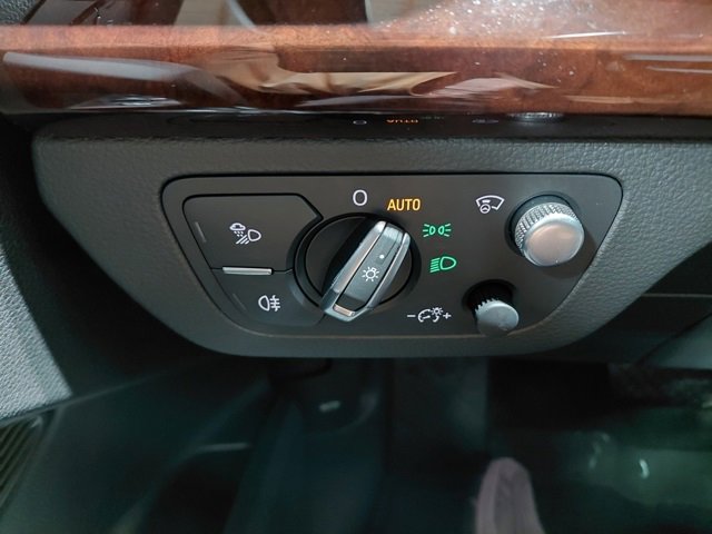 Used 2019 Audi Q5 Prestige image 37