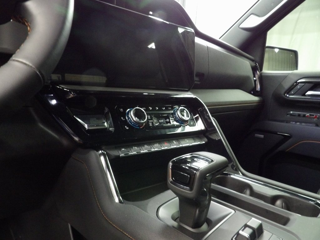 Used 2025 GMC Sierra 1500 AT4 w/ Technology Package image 63