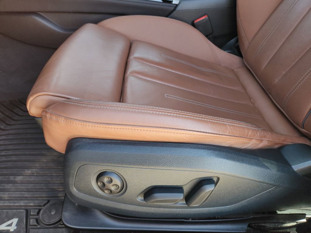 Used 2023 Audi A4 2.0T Premium Plus w/ Premium Plus Package image 32