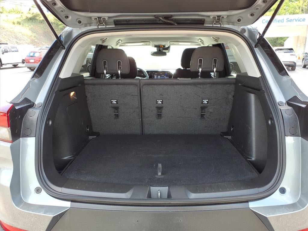 Used 2024 Chevrolet TrailBlazer LS w/ LS Convenience Package FWD image 8