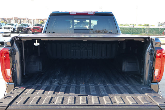 Used 2022 GMC Sierra 1500 SLT RWD image 7