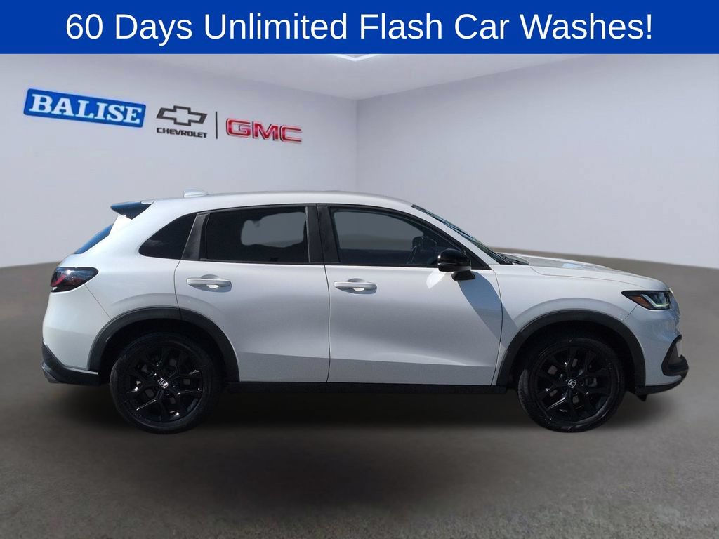 Used 2024 Honda HR-V Sport image 2