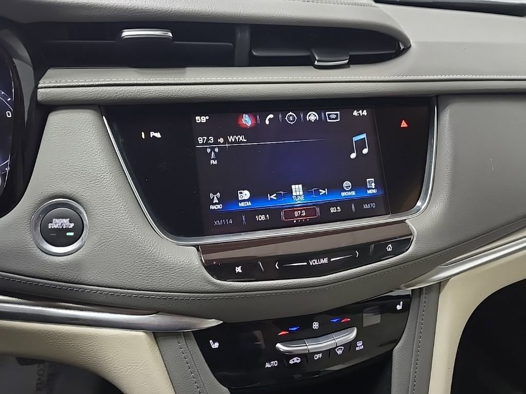 Used 2017 Cadillac XT5 Luxury w/ Driver Awareness Package image 26