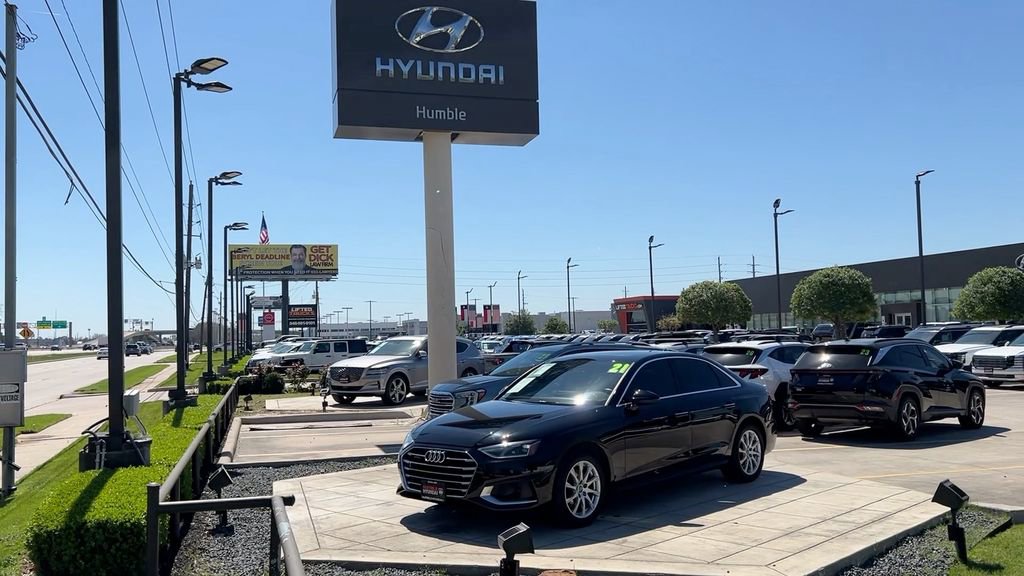 Used 2021 Audi A4 2.0T Premium image 40