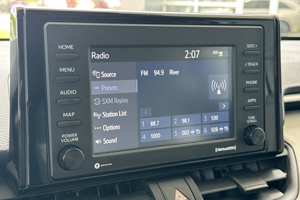 Used 2022 Toyota RAV4 XLE w/ Convenience Package AWD/4WD image 19