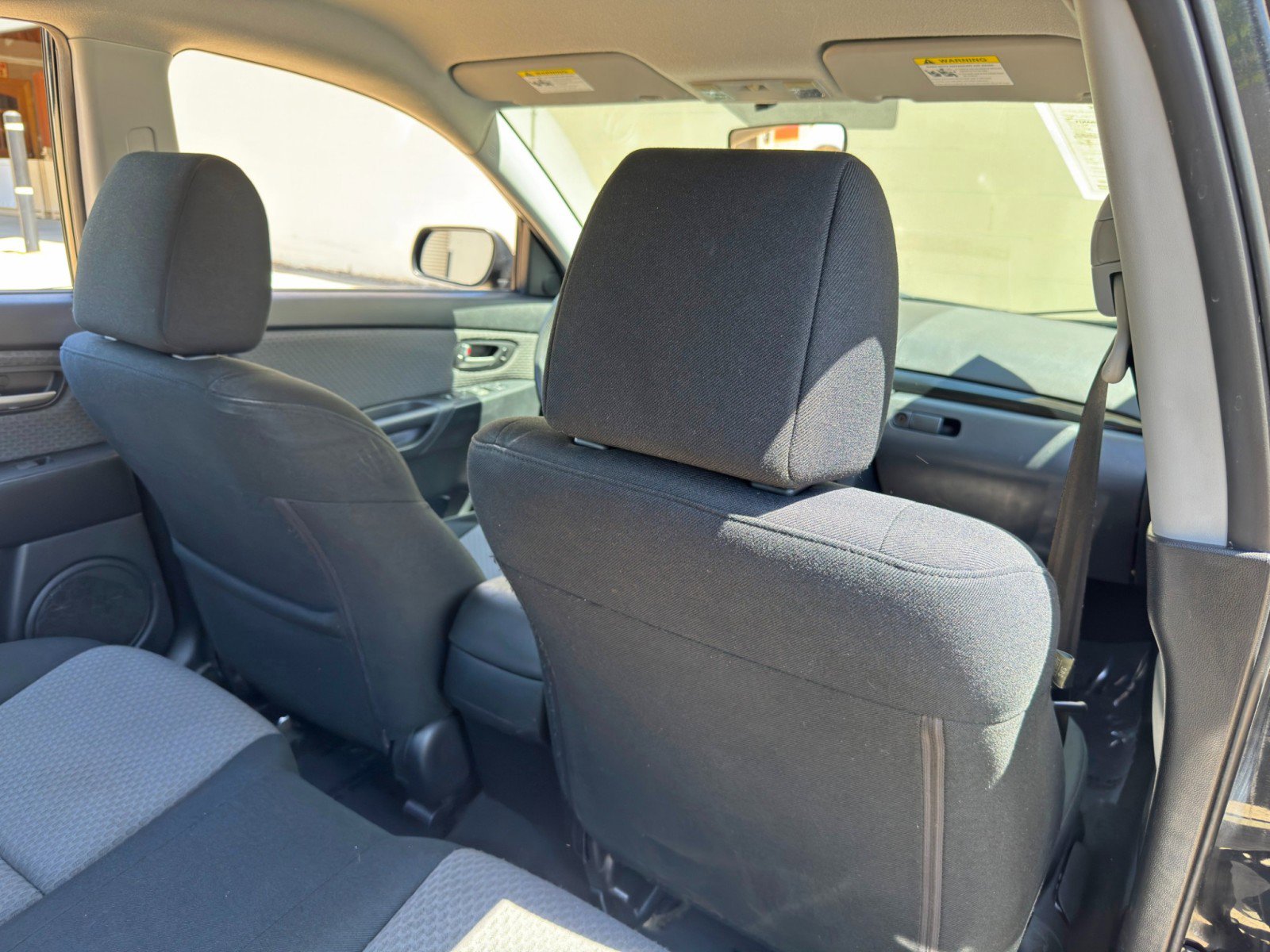 Used 2006 MAZDA MAZDA3 i Touring FWD image 27