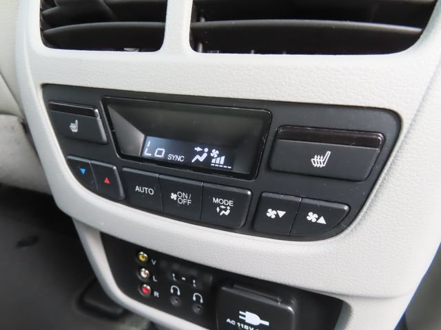 Used 2015 Acura MDX w/ Tech & Entertainment Packag AWD/4WD image 44
