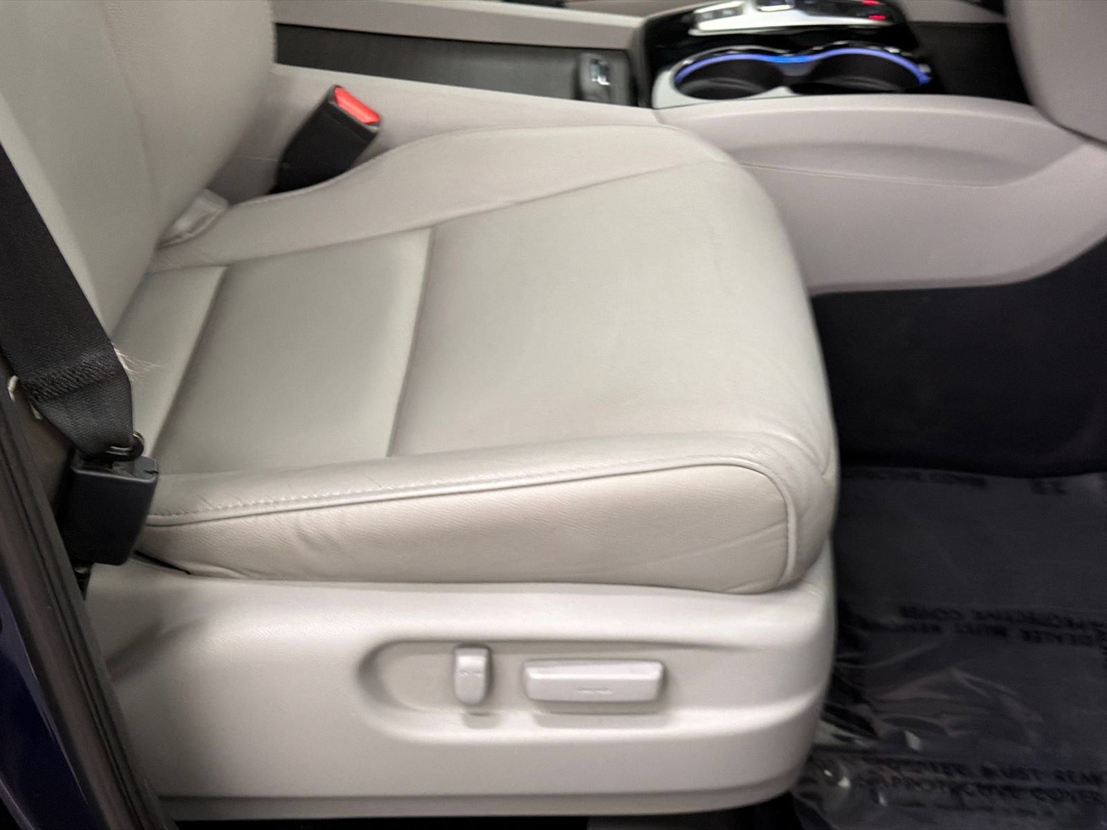 Used 2019 Honda Pilot Touring image 10