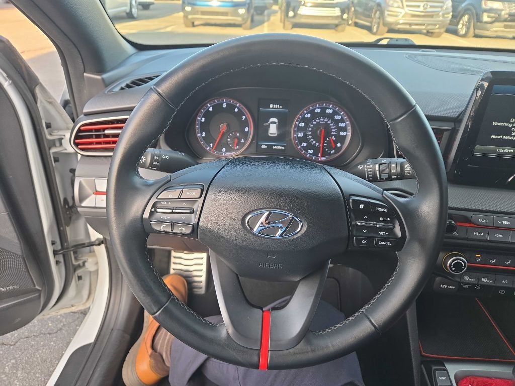 Used 2020 Hyundai Veloster Turbo R-Spec image 19