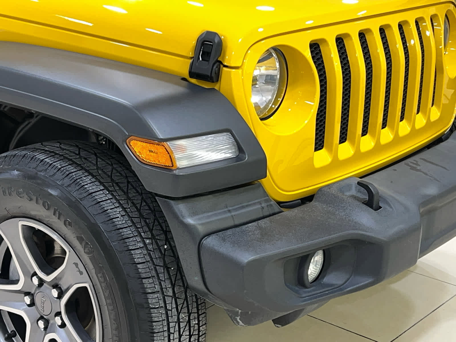 Used 2018 Jeep Wrangler Unlimited Sport S image 2