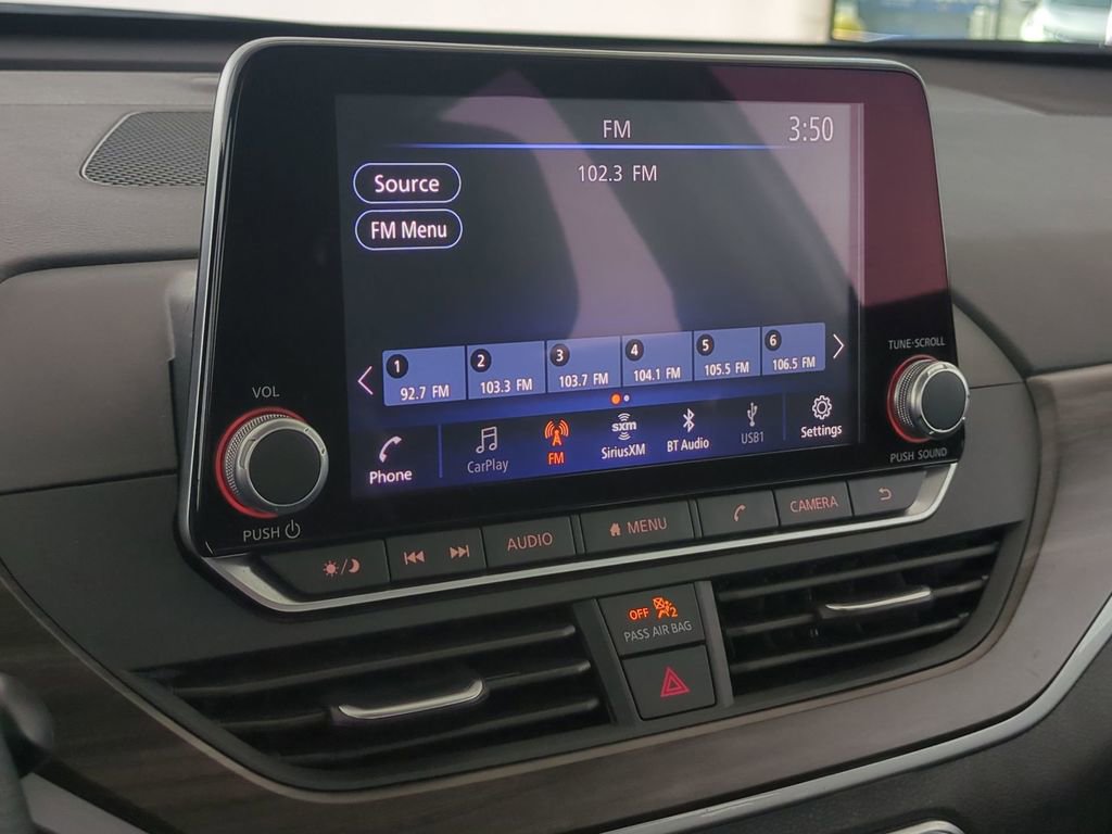 Used 2025 Nissan Altima 2.5 SV image 19