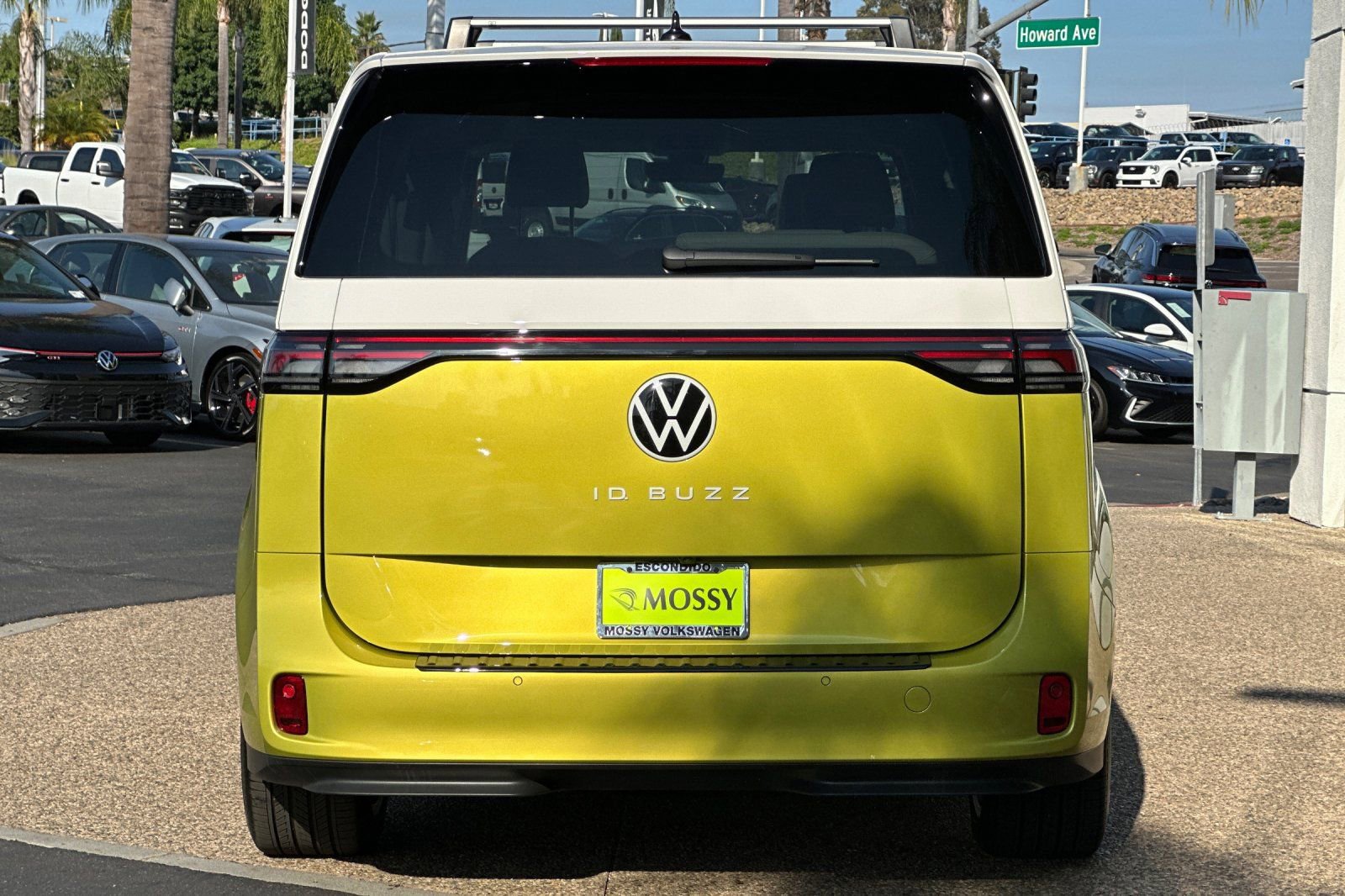 New 2025 Volkswagen ID. Buzz 1st Edition image 5