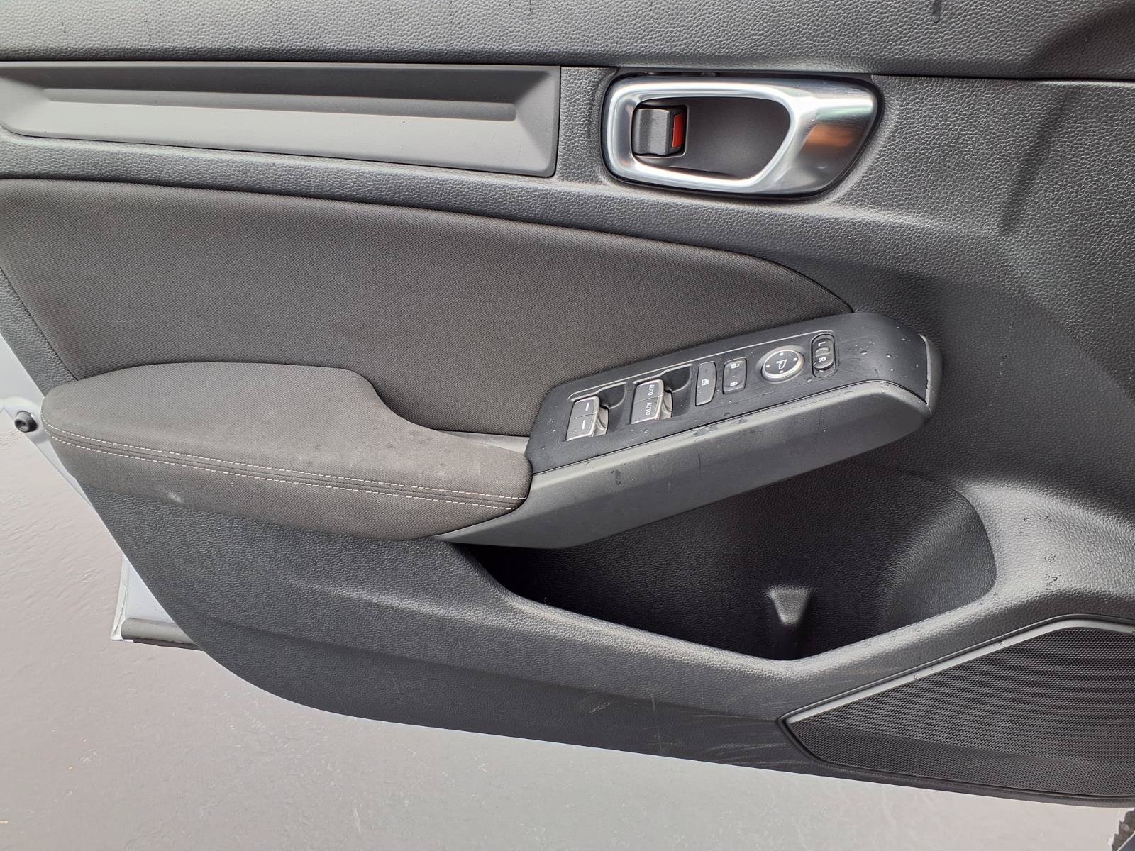 Used 2025 Honda Civic Sport image 18