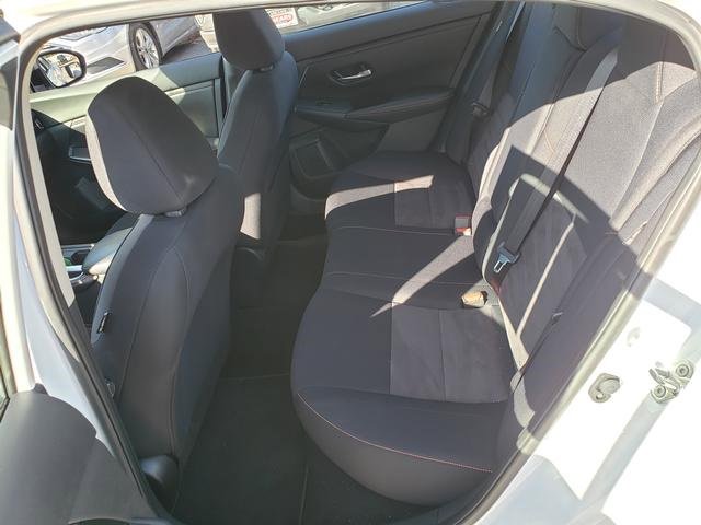 Used 2022 Nissan Sentra SR w/ Midnight Edition image 13