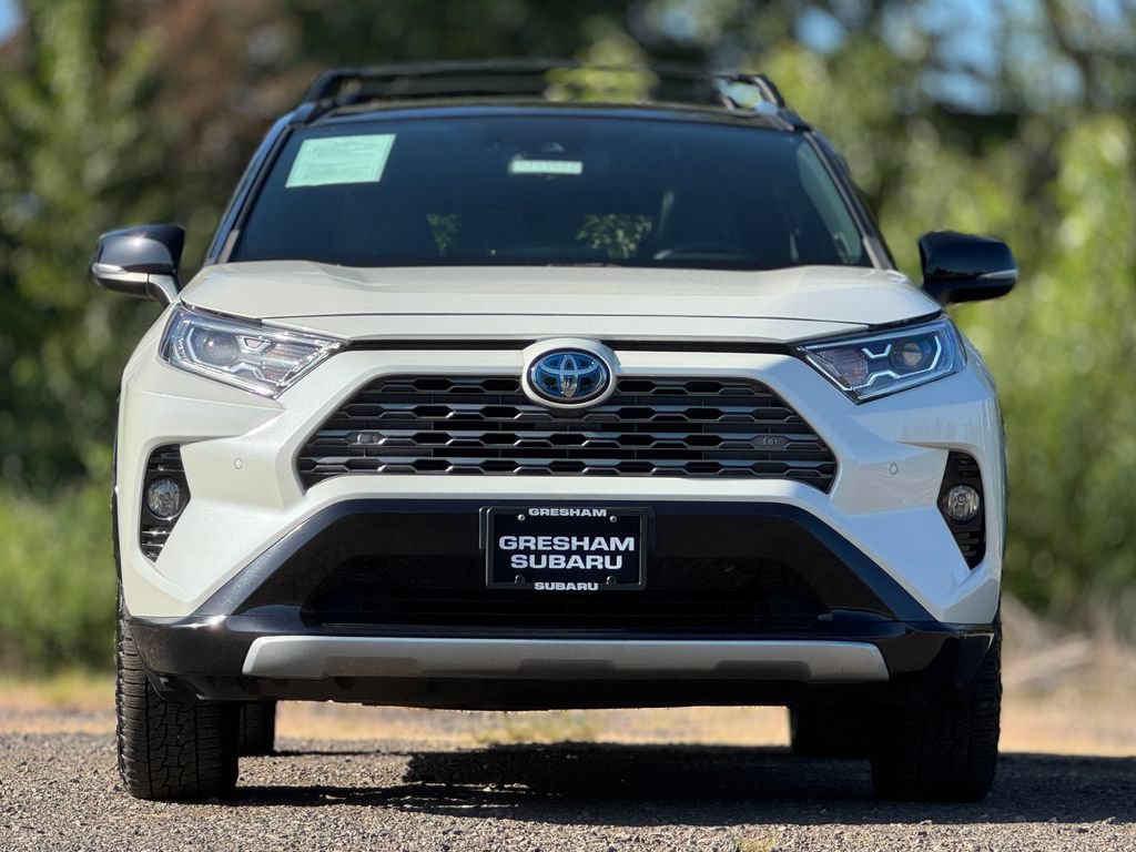 Used 2021 Toyota RAV4 XSE AWD/4WD image 2