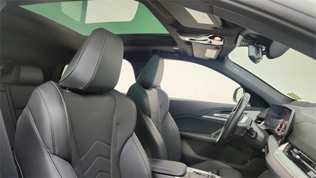 Used 2025 BMW X2 xDrive28i image 21