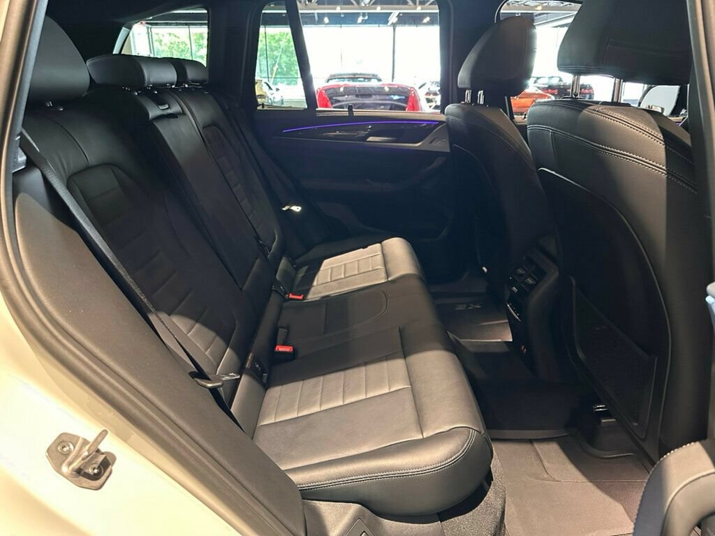 Used 2024 BMW X3 M40i AWD/4WD image 29