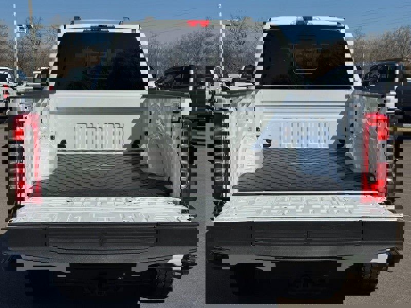 Used 2024 Ford F250 XL w/ STX Appearance Package image 5