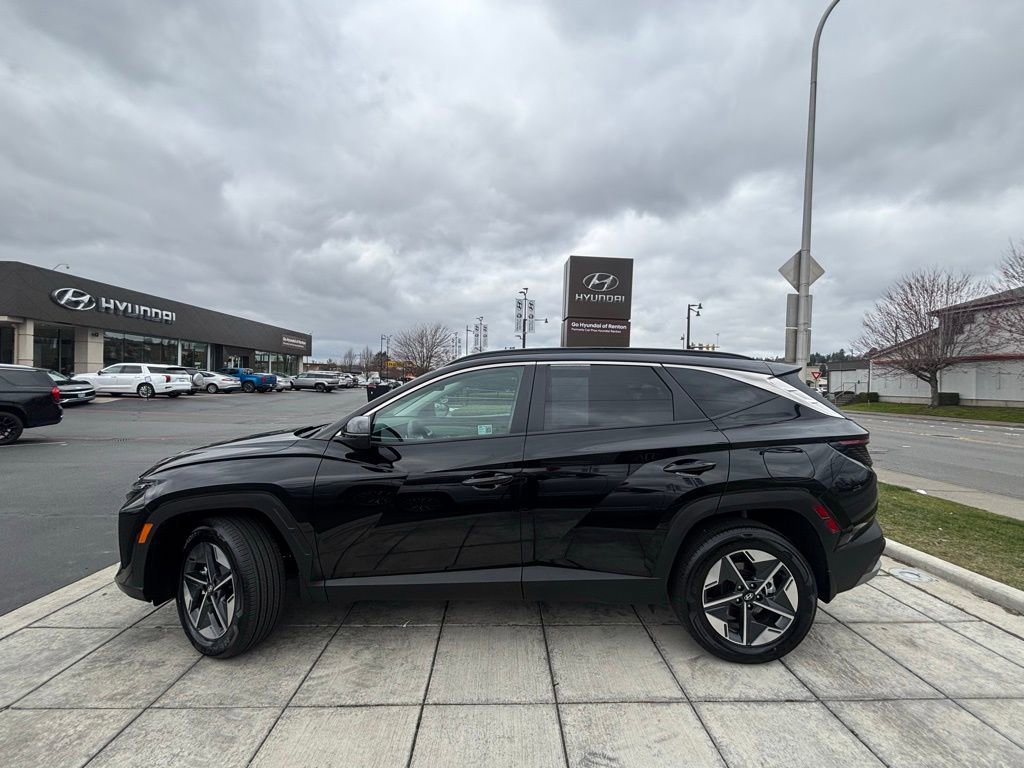 Certified 2025 Hyundai Tucson SEL image 3