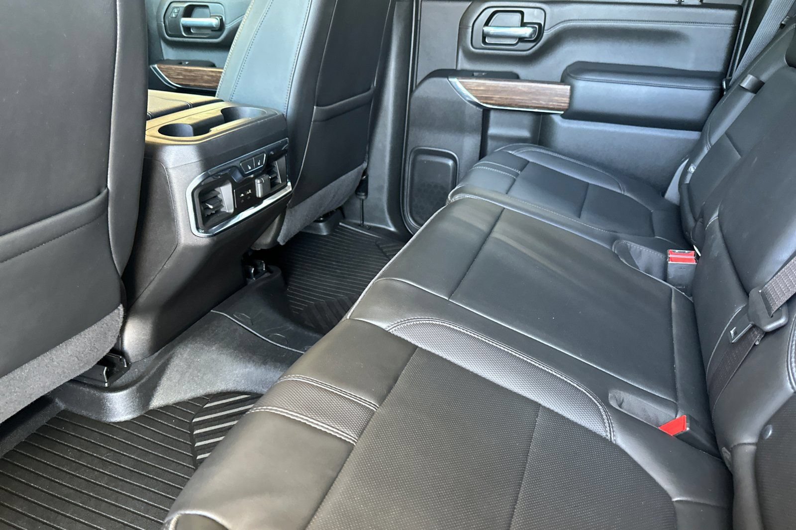 Certified 2023 Chevrolet Silverado 2500 High Country w/ Z71 Off-Road Package AWD/4WD image 13