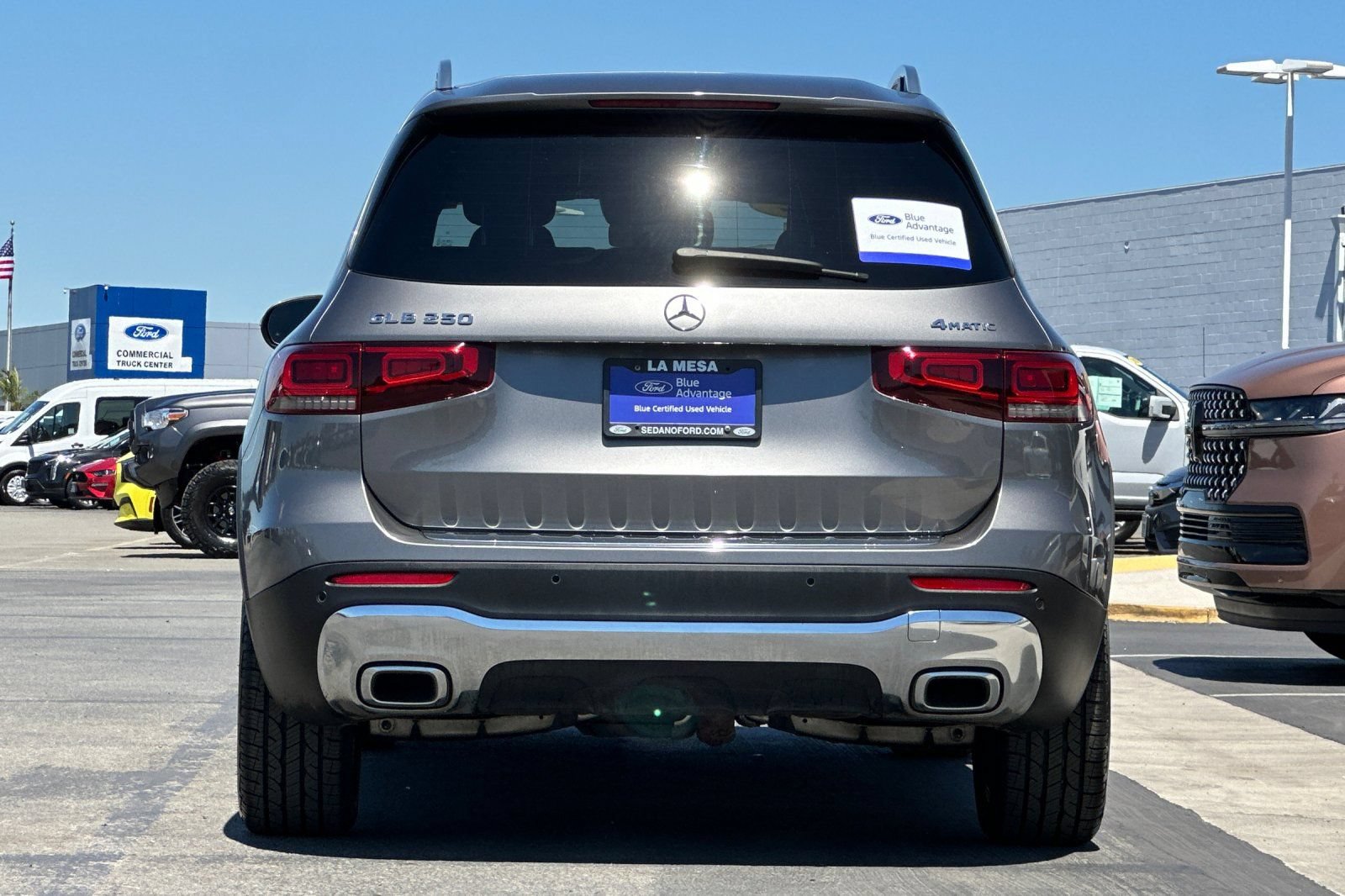Used 2022 Mercedes-Benz GLB 250 4MATIC image 4