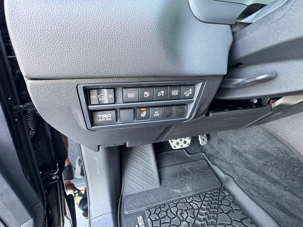 Used 2026 Toyota Sequoia TRD Pro AWD/4WD image 12