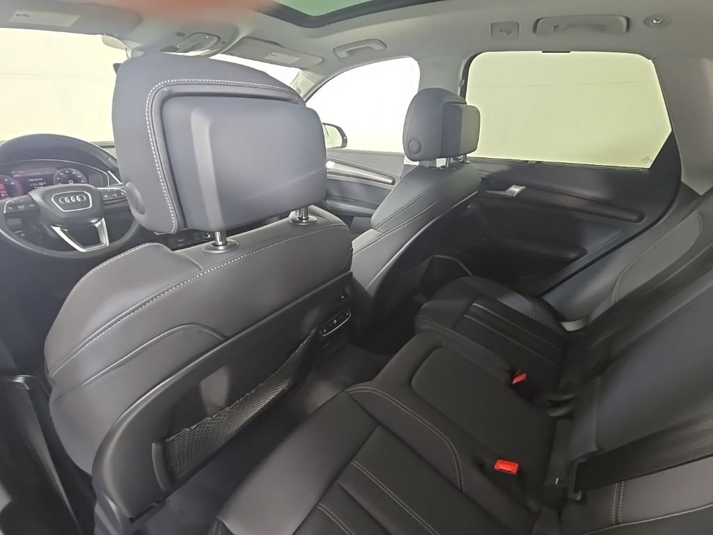 Used 2024 Audi Q5 2.0T Prestige AWD/4WD image 28