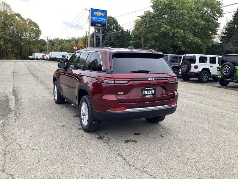 New 2025 Jeep Grand Cherokee Laredo w/ Luxury Tech Group I image 5
