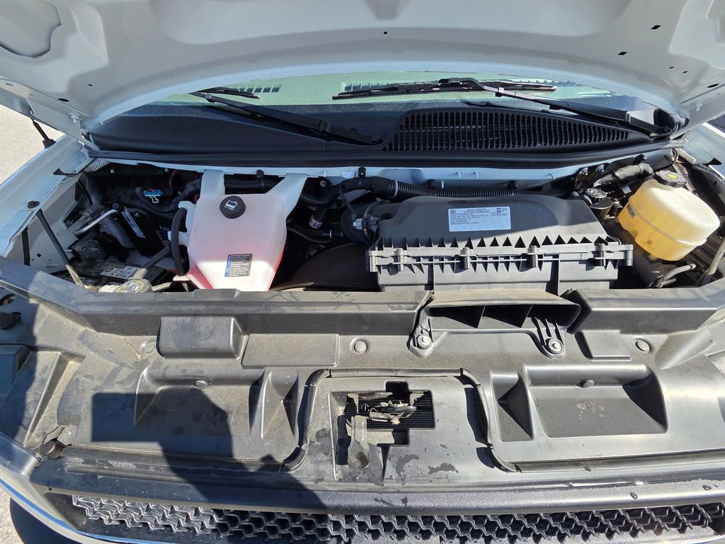 Used 2024 Chevrolet Express 3500 w/ Driver Convenience Package RWD image 29