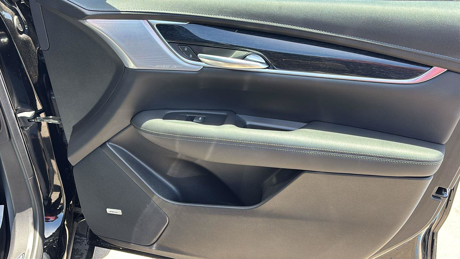 Certified 2023 Cadillac XT5 Premium Luxury FWD image 23