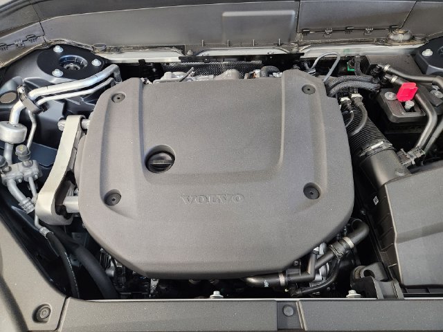 Certified 2026 Volvo XC90 B6 Plus w/ Protection Package Premier AWD/4WD image 33
