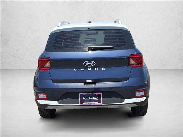 New 2026 Hyundai Venue SEL FWD image 8