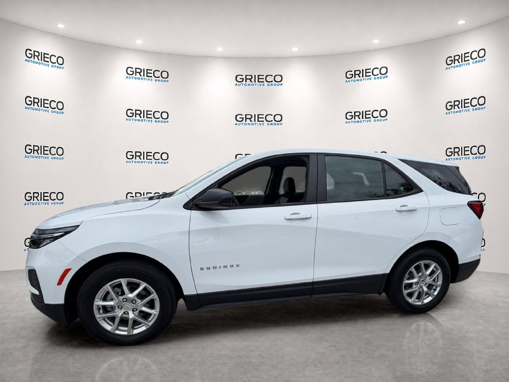 Certified 2024 Chevrolet Equinox LS w/ LPO, Cargo Package FWD image 4