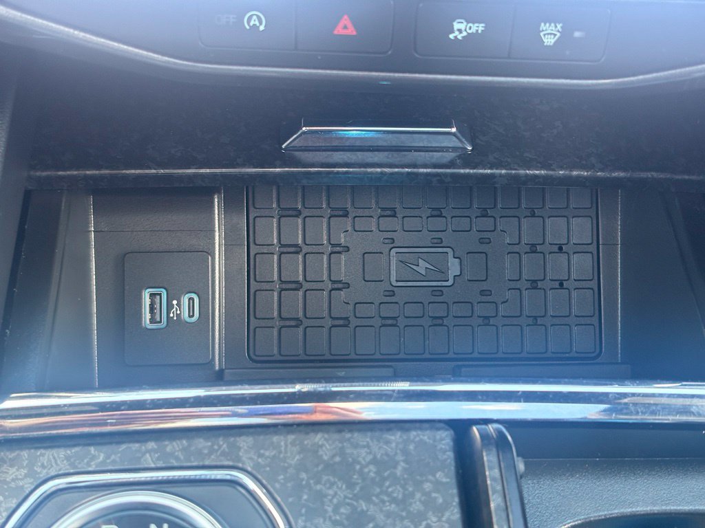 Used 2024 Ford Expedition Limited AWD/4WD image 28