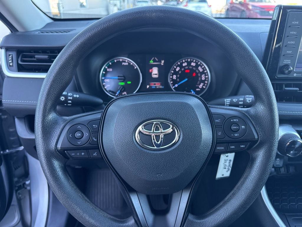 Used 2022 Toyota RAV4 LE image 23