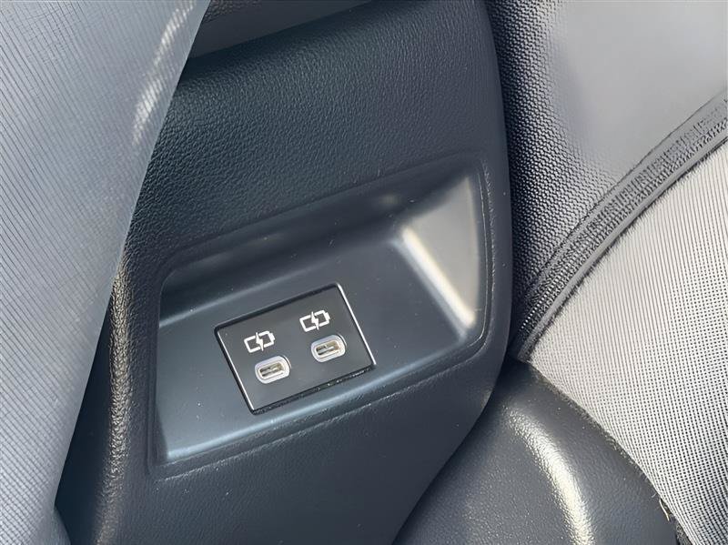 Used 2023 Toyota Corolla LE FWD image 21